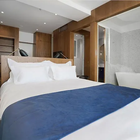 Dominic Smart & Luxury - Edition 4* بلغراد