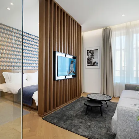 بيت ضيافة Dominic Smart & Luxury - Edition 4*