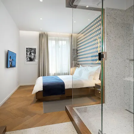 Dominic Smart & Luxury - Edition 4*